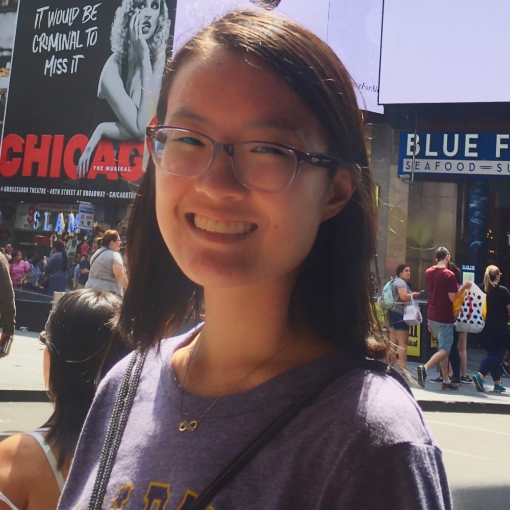 Meet your Posher, Emily